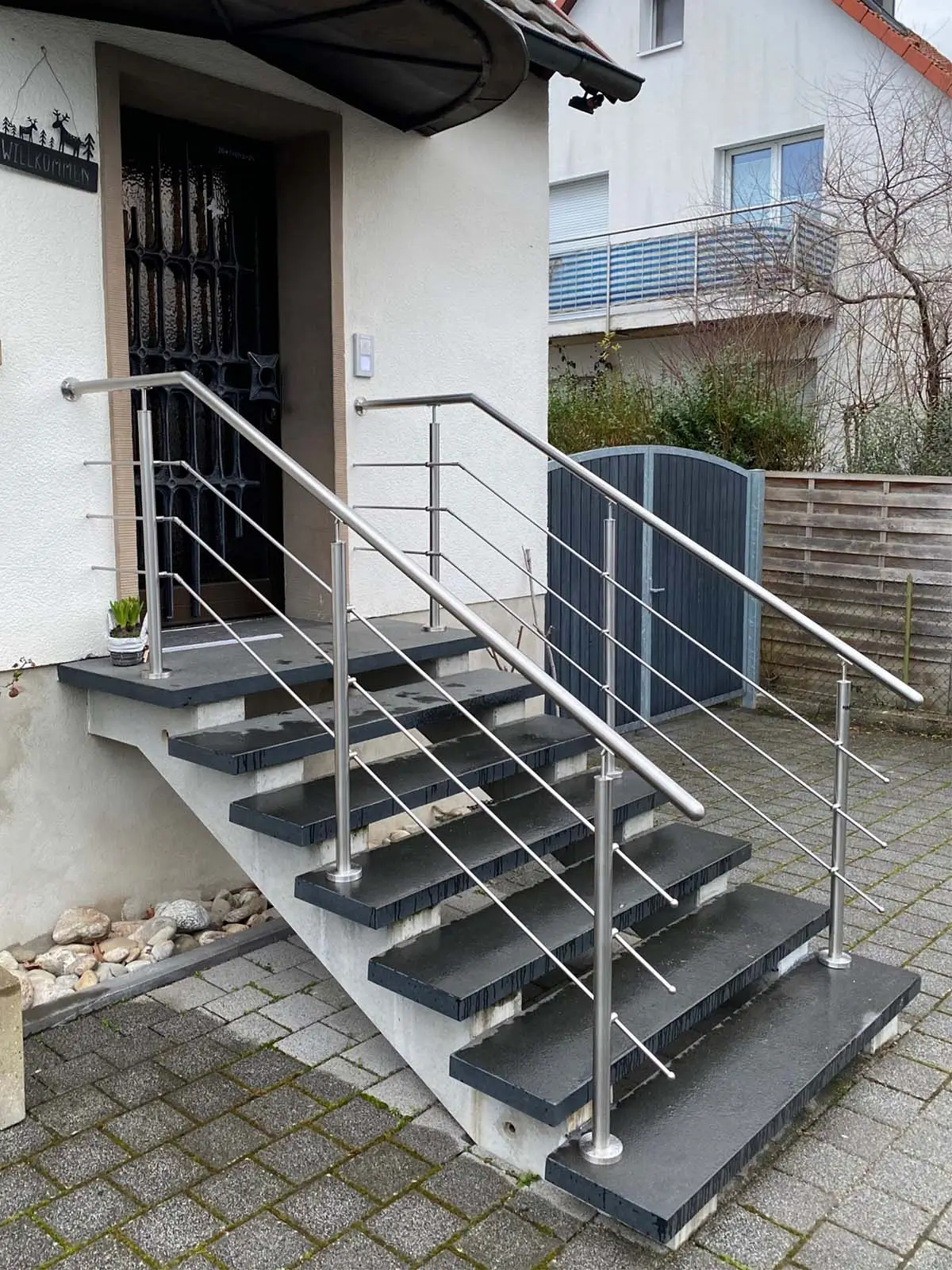 aussenhandlauf-edelstahl-streben